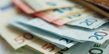 ¿Hay un límite de Hacienda para hacer transferencias entre familiares o amigos?