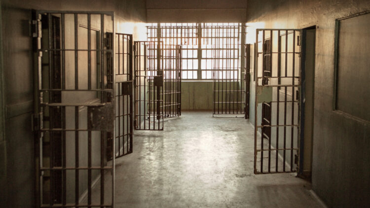 Muchas personas están ingresando en prisión de forma voluntaria en Japón 1 Muchas personas están ingresando en prisión en este país de forma voluntaria.