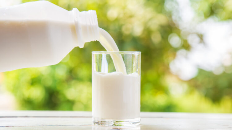 Si desayunas leche desnatada tienes que saber esto: "Ahora sabemos que..." 1 Si desayunas leche desnatada tienes que saber esto: "Ahora sabemos que..."