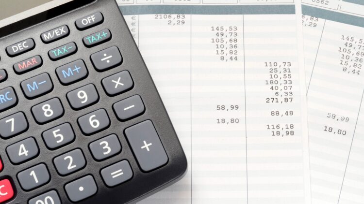 Estos son los 3 conceptos clave de tu nómina que debes asegurarte de que están bien: muchos no lo saben y están perdiendo dinero 1 Estos son los 3 conceptos clave de tu nómina que debes asegurarte de que están bien: muchos no lo saben y están perdiendo dinero.