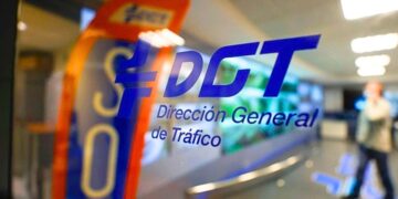 La DGT lo confirma: esto significa la nueva señal verde que verás en las carreteras.