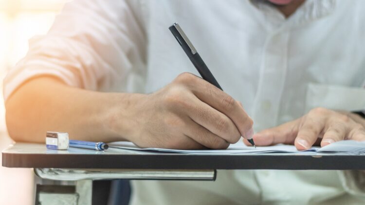 Sueldos de 150.000 euros y solo necesitas bachillerato: arranca la oposición mejor pagada de España