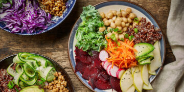 ¿Qué es más saludable cenar? Los expertos dicen que los alimentos que "permitan al cuerpo..."