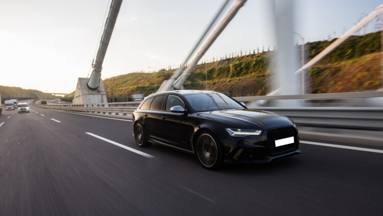 Un experto lo confirma: estos son los 5 coches más peligrosos para el invierno.