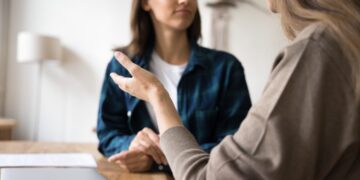 Así puedes detectar que te están mintiendo según los psicólogos.