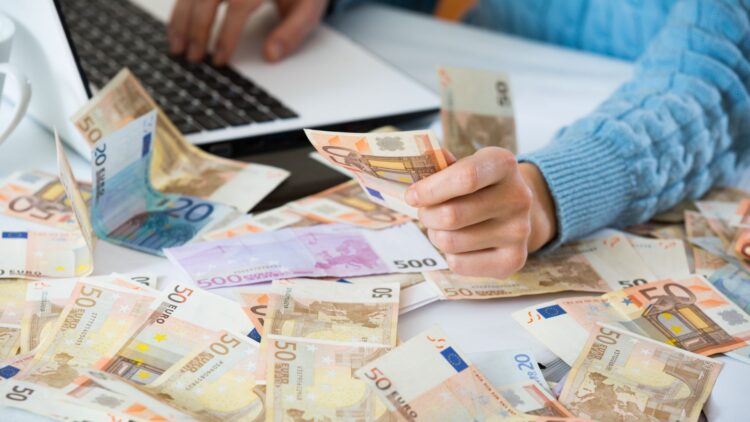 Los autónomos recibirán 600 euros este día.