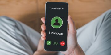 Evita estafas telefónicas: el método LAP explicado por la Policía.