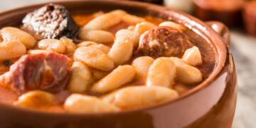 Comer fabada asturiana de calidad y de lata es posible: esta es la mejor marca.