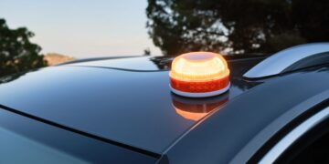 No tendrás que sustituir los triángulos por las luces V16 si tu vehículo aparece en esta lista.