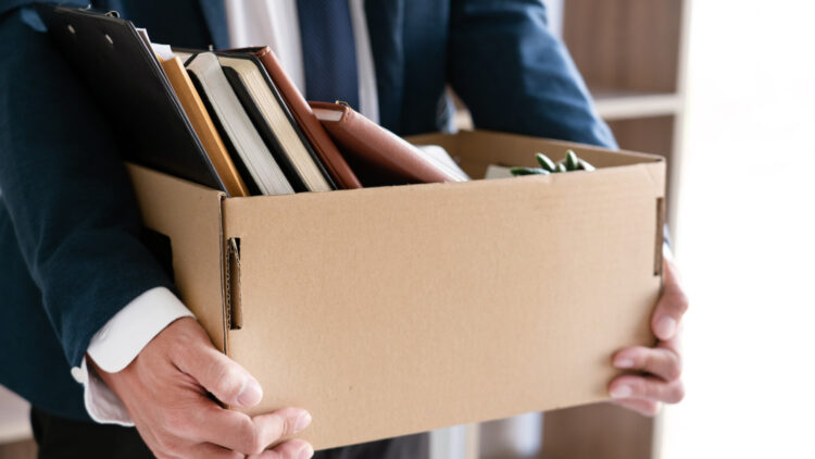 Así puedes irte de tu empresa cobrando el paro: muchos no lo saben.