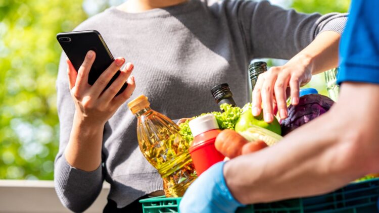 Ni Mercadona ni Carrefour: este es el supermercado con la tarifa de envío a domicilio más barata 1 Ni Mercadona ni Carrefour: este es el supermercado con la tarifa de envío a domicilio más barata.
