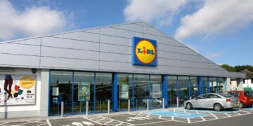 Ni grandes marcas ni precios altos: Lidl sorprende con la barbacoa más funcional por menos de 30 euros.