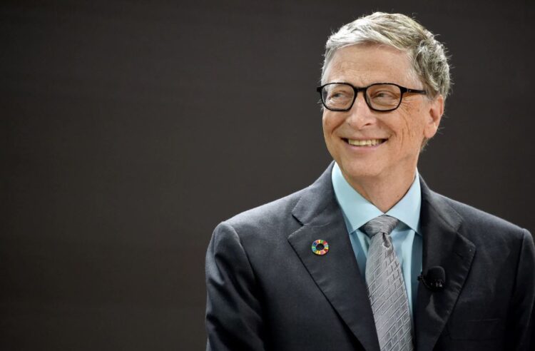 Ni profesores ni médicos: Bill Gates pronostica una era de 'inteligencia gratuita' que redefinirá el papel humano.