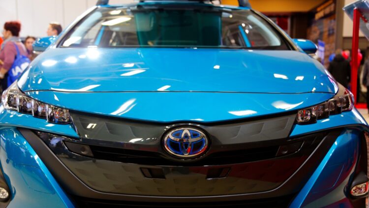 Buenas noticias para el mercado del automóvil: el Plan Moves y la deducción del IRPF favorece la compra de coches eléctricos