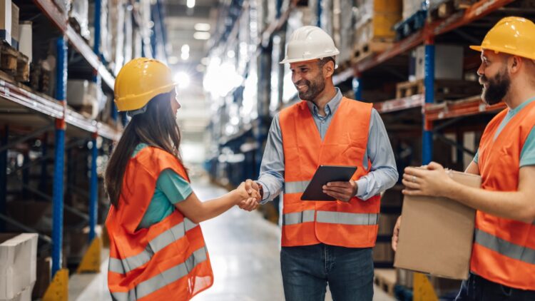 Empleo en España: según un informe, estos puestos difíciles de cubrir reflejan un desajuste entre oferta y demanda 1 Oferta de empleo en España: estos puestos difíciles de cubrir reflejan el desajuste que existe, según un informe.