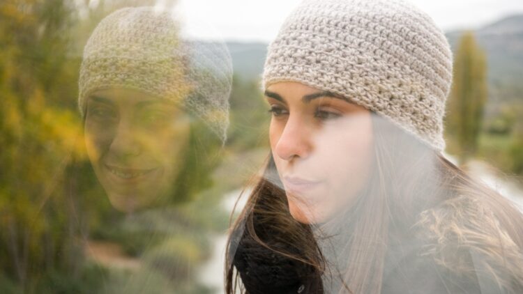 Qué es el 'Síndrome Maripili' y por qué afecta tanto al desarrollo personal de las mujeres