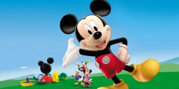 Mickey Mouse cumple años