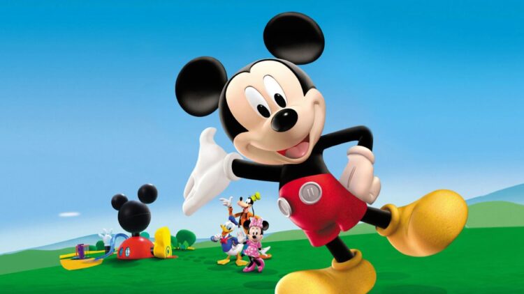 Mickey Mouse cumple años