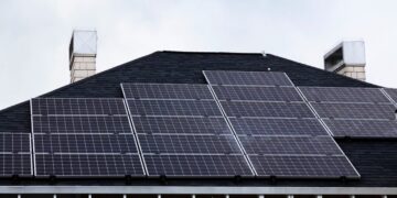 El apagón dispara la demanda de placas solares en España