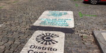 1.500 multas al mes: esta es la ciudad que está sacando un pastizal