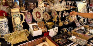 Compra una bandeja de segunda mano por menos de 5€