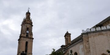 España tiene su propia Torre de Pisa y casi nadie lo sabe