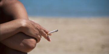 Fumar en las playas de esta provincia se va a acabar