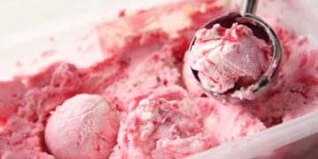 Prepara un helado rico y saludable para tus hijos con esta receta casera: no querrán probar otro en todo el verano.