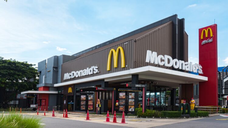 McDonald's vuelve a hacerse viral: su último 'descubrimiento' causa expectación, pero hay quien lo tacha de sacrilegio 1 McDonald's vuelve a hacerse viral: su último 'descubrimiento' causa expectación