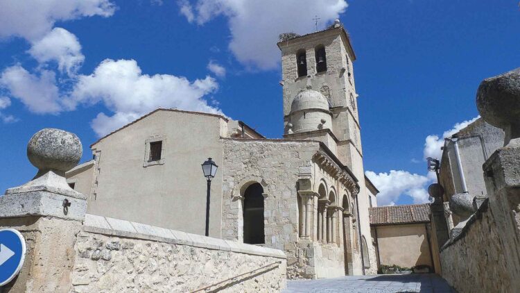 Adiós a los precios imposibles: este pueblo vende pisos desde 85.000 € y se encuentra a solo 45 minutos de Madrid 1 Este pueblo vende pisos desde 85.000 €