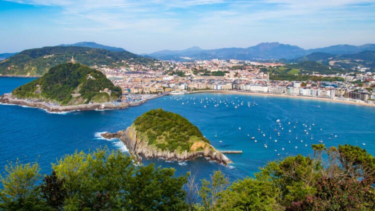 Ni en California ni en Miami: Bruce Springsteen cae rendido ante esta playa vasca que pocos conocen 1 Bruce Springsteen cae rendido ante esta playa vasca