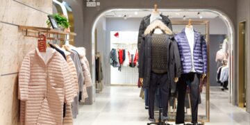 El outlet más famoso de Madrid tira la casa por la ventana