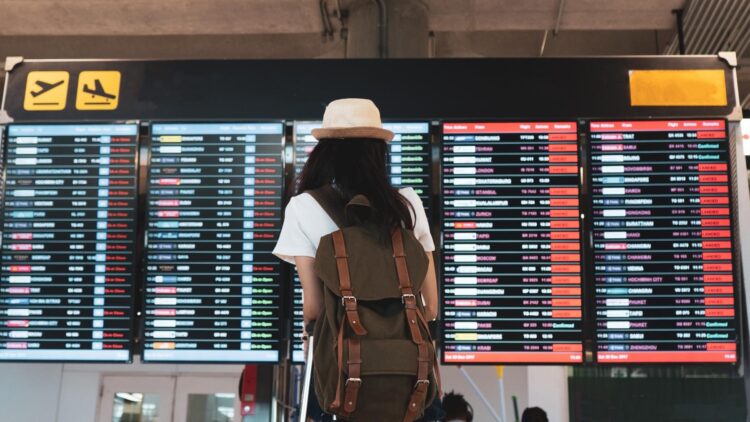 Adiós a los retrasos: así puedes reclamar hasta 600€ de indemnización si tu vuelo se demora estas vacaciones 1 Así puedes reclamar hasta 600€ de indemnización