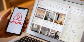 Adiós a Airbnb: el acuerdo con el Gobierno no afloja las restricciones y así te pueden afectar