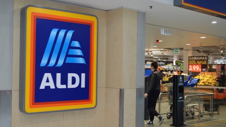 Aldi lo vuelve a hacer: trae de vuelta este complemento cómodo
