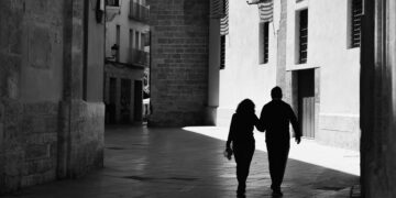 Por dónde caminar con sombra en pleno verano