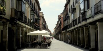 La calle porticada más larga de Europa está en esta ciudad española