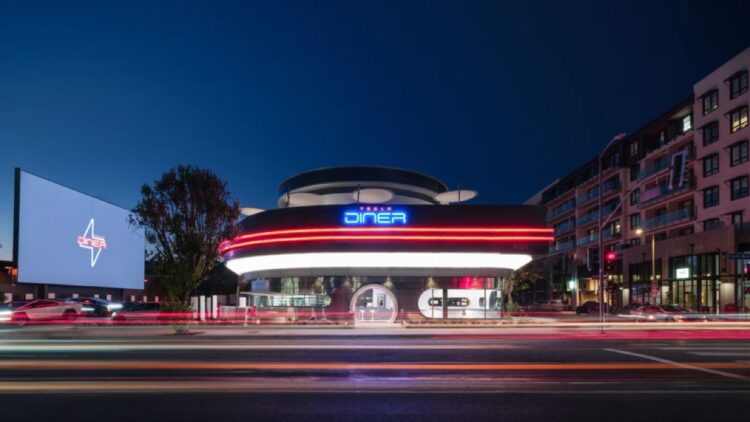 Elon Musk abre su propio restaurante