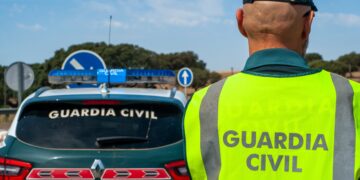 La Guardia Civil lo hace oficial: ya puedes denunciar online robos, estafas o daños siguiendo estos pasos.