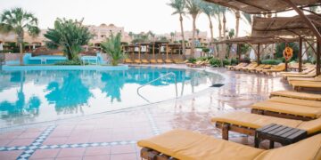 "Que comiencen Los Juegos del Hambre": la viral reacción de una turista al ver esto desde la ventana del hotel.