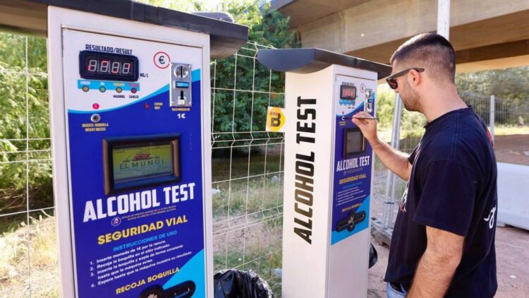 El motivo que preocupa a la DGT de los alcoholímetros