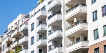 Confirmado: estas son las 3 ciudades de España con más pisos turísticos ilegales (y Madrid no está entre ellas).