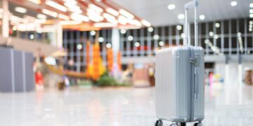 Así funciona la estafa de la maleta