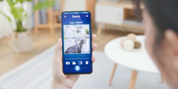 Puedes convertir tu teléfono móvil en una cámara de vigilancia