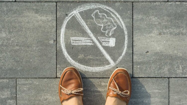 Las nuevas zonas donde estará prohibido fumar en España