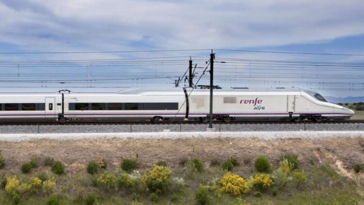 Adiós a los chollos: Renfe acaba con los billetes baratos entre Madrid y Barcelona y así te puede afectar 1 Renfe acaba con los billetes baratos entre Madrid y Barcelona