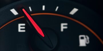 Este hábito con tu coche destroza tu motor