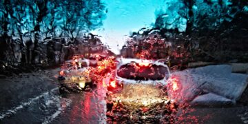 Confirmado por la DGT: los consejos clave para conducir con lluvia