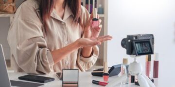 Esta nueva ley tocará el bolsillo de todos los influencers