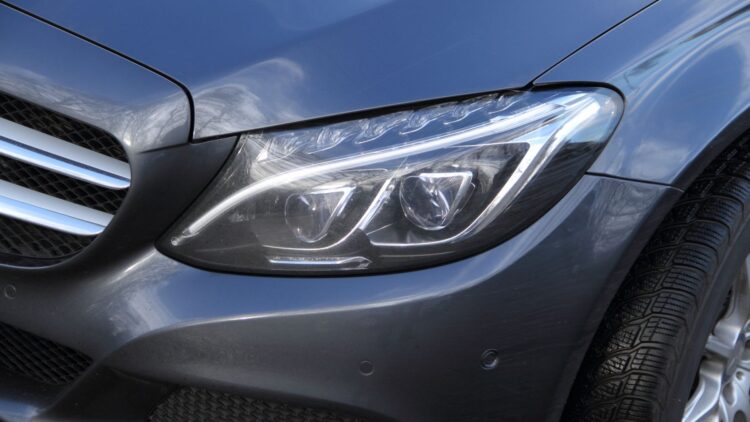 Ni Tesla ni BYD: Mercedes-Benz da marcha atrás y anuncia la hibridación de este modelo estrella 1 Ni Tesla ni BYD: Mercedes-Benz da marcha atrás